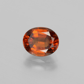 1.98カラットの天然シナモンオレンジヘソナイトガーネット（8.4×6.7 mm・オーバルカット）