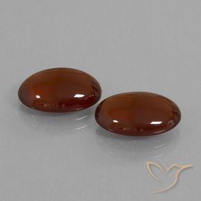 Shop natural 10.01ct ミディアムダークブラウン ヘソナイトガーネット gems, 楕円形, from スリランカ at GemSelect. In stock, global shipping!