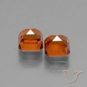 Shop natural 3.22ct ファイアオレンジ ヘソナイトガーネット gems, 八角形 / エメラルドカット, from マダガスカル at GemSelect. In stock, global shipping!