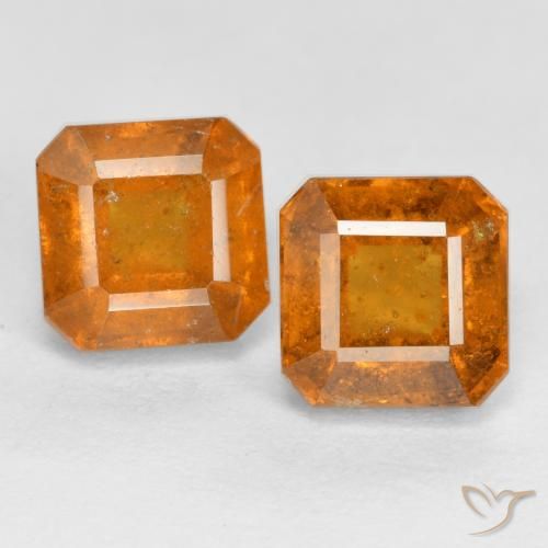 Shop natural 3.16ct アンバーオレンジ ヘソナイトガーネット gems, 八角形 / エメラルドカット, from マダガスカル at GemSelect. In stock, global shipping!