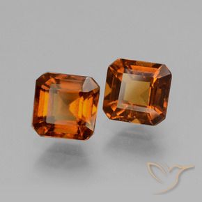 Shop natural 2.36ct ディープオレンジ ヘソナイトガーネット gems, 八角形 / エメラルドカット, from マダガスカル at GemSelect. In stock, global shipping!