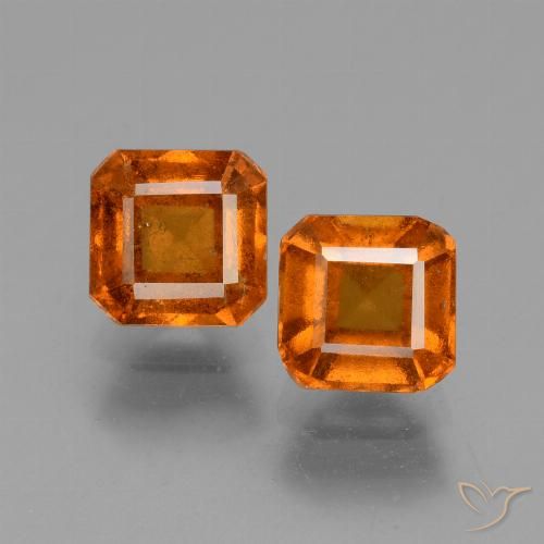 Shop natural 2.76ct ミディアムオレンジ ヘソナイトガーネット gems, 八角形 / エメラルドカット, from マダガスカル at GemSelect. In stock, global shipping!