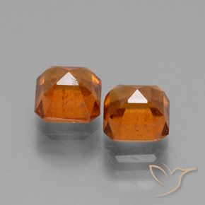 Shop natural 2.76ct ミディアムオレンジ ヘソナイトガーネット gems, 八角形 / エメラルドカット, from マダガスカル at GemSelect. In stock, global shipping!