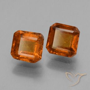 Shop natural 2.77ct アンバーオレンジ ヘソナイトガーネット gems, 八角形 / エメラルドカット, from マダガスカル at GemSelect. In stock, global shipping!