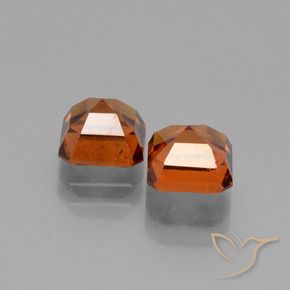 Shop natural 2.90ct 赤みがかったオレンジ ヘソナイトガーネット gems, 八角形 / エメラルドカット, from マダガスカル at GemSelect. In stock, global shipping!