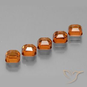 Shop natural 4.34ct ディープオレンジ ヘソナイトガーネット gems, 八角形 / エメラルドカット, from マダガスカル at GemSelect. In stock, global shipping!