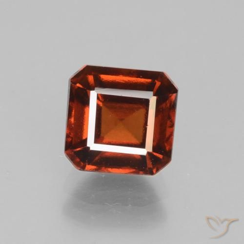 2.04ct 天然 ディープレッドがかったオレンジ ヘソナイトガーネット, エメラルドカット, VS