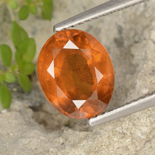 2.69ct 天然 ミディアムオレンジ ヘソナイトガーネット, 楕円形, VS-SI