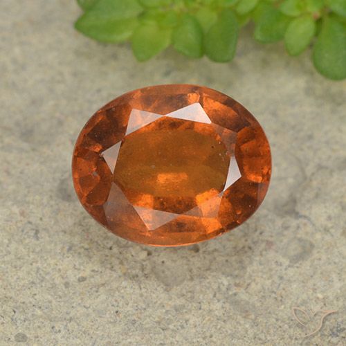 2.48ct 天然 ディープオレンジ ヘソナイトガーネット, 楕円形, VS-SI