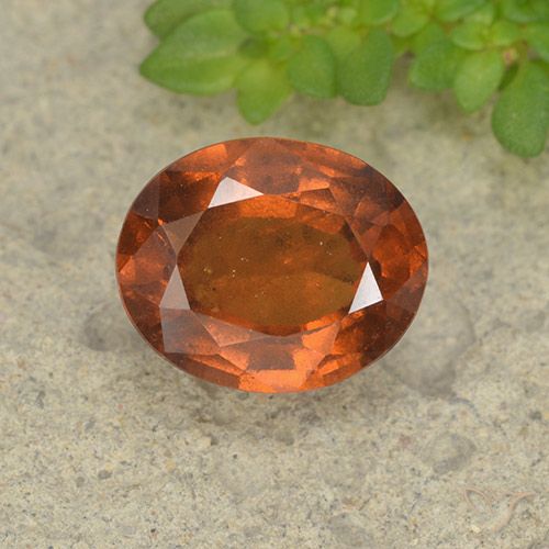 2.27ct 天然 アンバーオレンジ ヘソナイトガーネット, 楕円形, VS-SI
