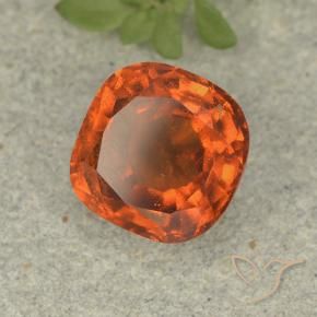 1.91カラットの天然ディープオレンジヘソナイトガーネット、クッション、VS