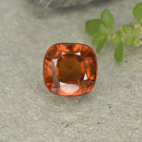 1.81ct 天然 ミディアムダークオレンジ ヘソナイトガーネット, クッション, VVS-VS
