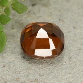 1.95カラットの天然ディープオレンジヘソナイトガーネット（7×7 mm・クッションカット）