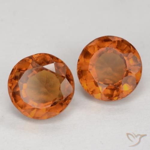 Shop natural 2.57ct ミディアムダークオレンジ ヘソナイトガーネット gems, ラウンド, from スリランカ at GemSelect. In stock, global shipping!