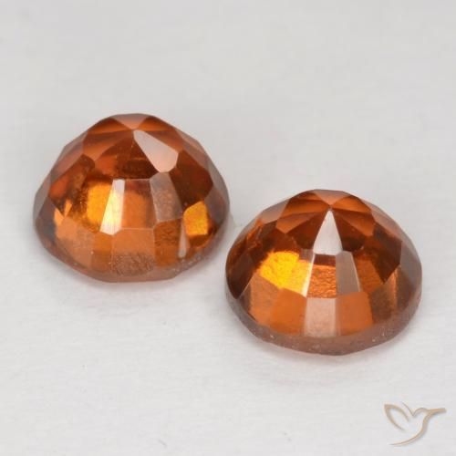 Shop natural 2.57ct ミディアムダークオレンジ ヘソナイトガーネット gems, ラウンド, from スリランカ at GemSelect. In stock, global shipping!