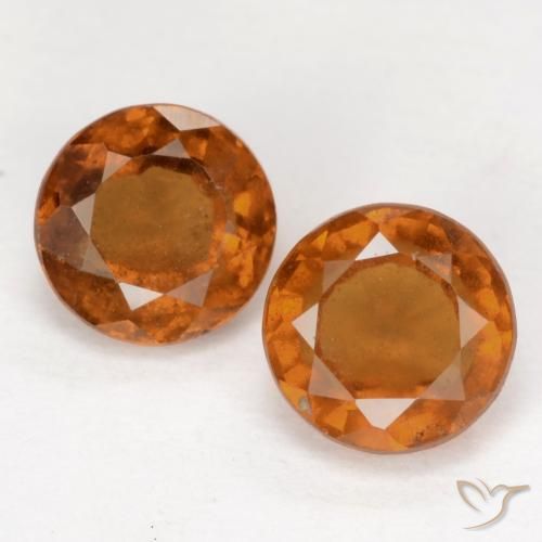 Shop natural 2.36ct ミディアムダークオレンジ ヘソナイトガーネット gems, ラウンド, from スリランカ at GemSelect. In stock, global shipping!