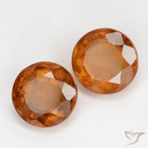 Shop natural 2.36ct ミディアムダークオレンジ ヘソナイトガーネット gems, ラウンド, from スリランカ at GemSelect. In stock, global shipping!