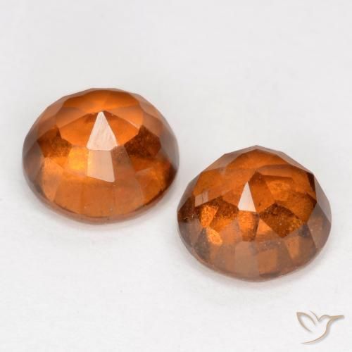 Shop natural 2.36ct ミディアムダークオレンジ ヘソナイトガーネット gems, ラウンド, from スリランカ at GemSelect. In stock, global shipping!