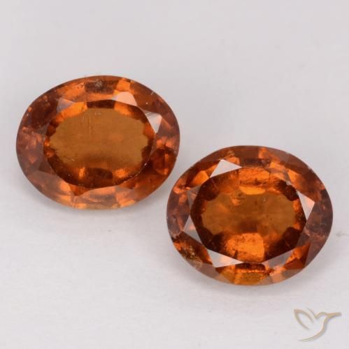 Shop natural 3.24ct ダークオレンジ ヘソナイトガーネット gems, 楕円形, from マダガスカル at GemSelect. In stock, global shipping!