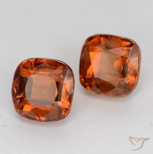 Shop natural 3.13ct 赤みがかったオレンジ ヘソナイトガーネット gems, クッション, from マダガスカル at GemSelect. In stock, global shipping!