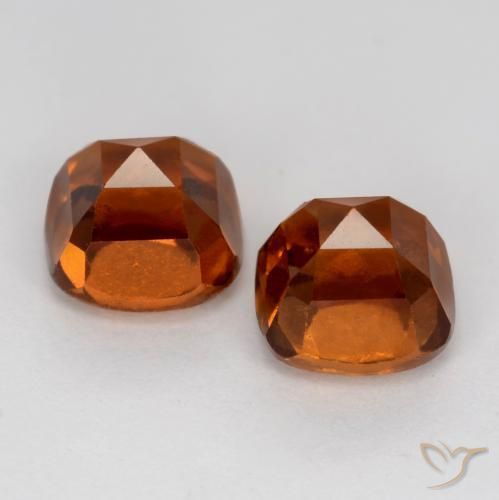 Shop natural 3.13ct 赤みがかったオレンジ ヘソナイトガーネット gems, クッション, from マダガスカル at GemSelect. In stock, global shipping!