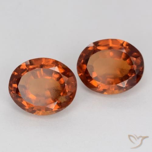 Shop natural 3.82ct アンバーオレンジ ヘソナイトガーネット gems, 楕円形, from マダガスカル at GemSelect. In stock, global shipping!