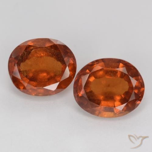 Shop natural 4.57ct ダークオレンジ ヘソナイトガーネット gems, 楕円形, from マダガスカル at GemSelect. In stock, global shipping!