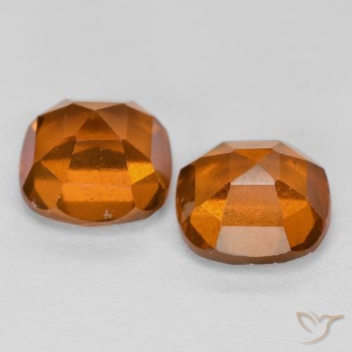 Shop natural 2.46ct ミディアムダークオレンジ ヘソナイトガーネット gems, クッション, from スリランカ at GemSelect. In stock, global shipping!