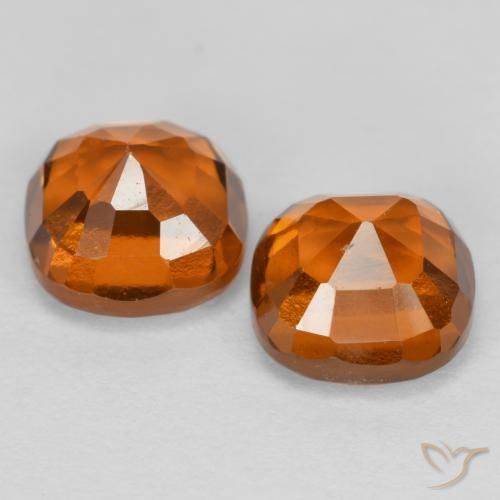 Shop natural 2.84ct ディープオレンジ ヘソナイトガーネット gems, クッション, from スリランカ at GemSelect. In stock, global shipping!