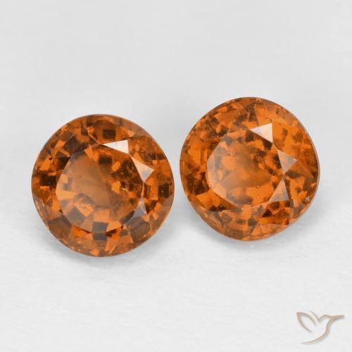 Shop natural 2.16ct ディープオレンジ ヘソナイトガーネット gems, ラウンド, from スリランカ at GemSelect. In stock, global shipping!