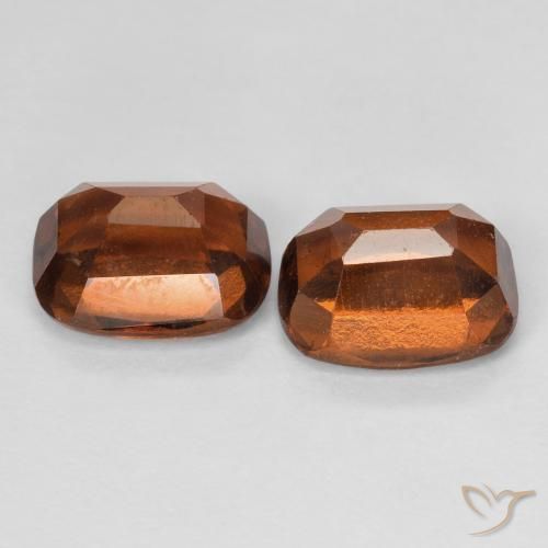 Shop natural 4.13ct ディープオレンジ ヘソナイトガーネット gems, クッション, from マダガスカル at GemSelect. In stock, global shipping!