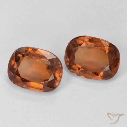 Shop natural 3.60ct ディープオレンジ ヘソナイトガーネット gems, クッション, from マダガスカル at GemSelect. In stock, global shipping!