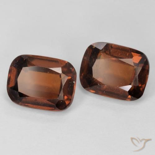 Shop natural 5.17ct ディープオレンジ ヘソナイトガーネット gems, クッション, from マダガスカル at GemSelect. In stock, global shipping!