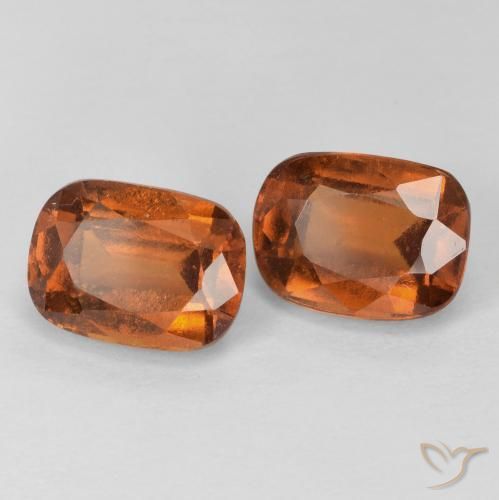 Shop natural 4.35ct アンバーオレンジ ヘソナイトガーネット gems, クッション, from マダガスカル at GemSelect. In stock, global shipping!