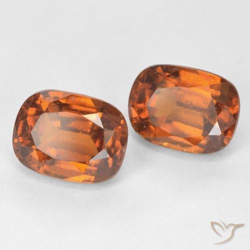 Shop natural 4.46ct ディープオレンジ ヘソナイトガーネット gems, クッション, from マダガスカル at GemSelect. In stock, global shipping!