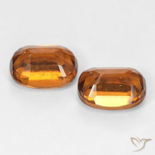 Shop natural 2.31ct 茶色がかったオレンジ ヘソナイトガーネット gems, クッション, from マダガスカル at GemSelect. In stock, global shipping!