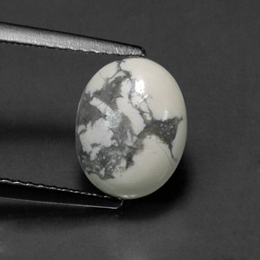 2.66カラットの天然灰色がかった白ハウライト、オーバルカット、オペーク