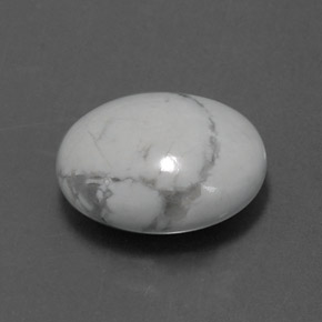 2.49カラットの天然灰色がかった白ハウライト（10.1×8 mm・オーバルカット）