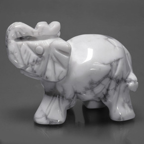 363.12カラットの天然灰色がかった白ハウライト、ファンシーシェイプ、オペーク