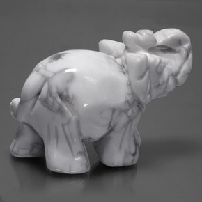 363.12カラットの天然灰色がかった白ハウライト、ファンシーシェイプ、オペーク