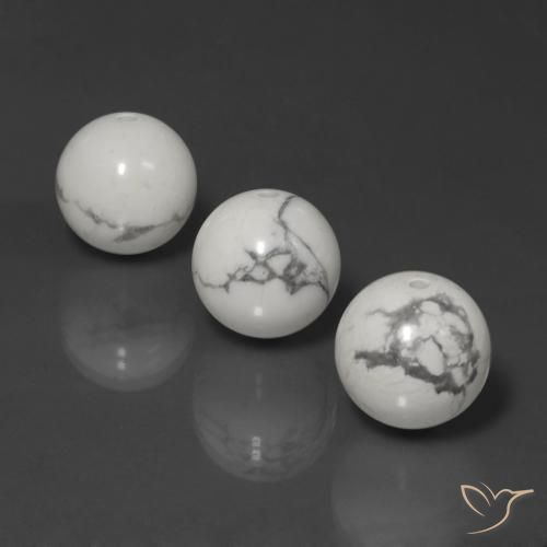 Shop natural 69.17ct 灰色がかった白 ハウライト gems, スフェア / ボール, from アメリカ at GemSelect. In stock, global shipping!