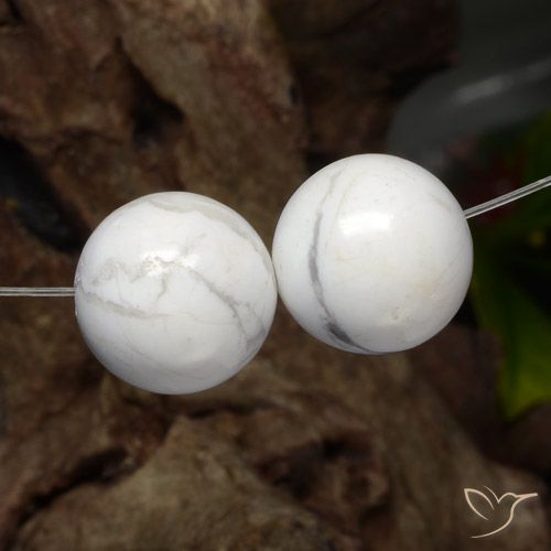 Shop natural 30.50ct 灰色がかった白 ハウライト gems, スフェア / ボール, from アメリカ at GemSelect. In stock, global shipping!