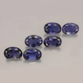 カラットの天然バイオレットブルーアイオライト（7.1×5.1 mm・オーバルカット）