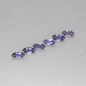 カラットの天然バイオレットブルーアイオライト（5.9×2.8 mm・マーキス）