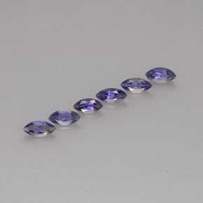 カラットの天然バイオレットブルーアイオライト（5.9×3.1 mm・マーキス）