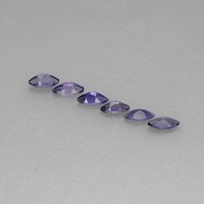 カラットの天然バイオレットブルーアイオライト（5.9×3.1 mm・マーキス）