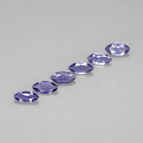 カラットの天然バイオレットブルーアイオライト（6×3.1 mm・マーキス）
