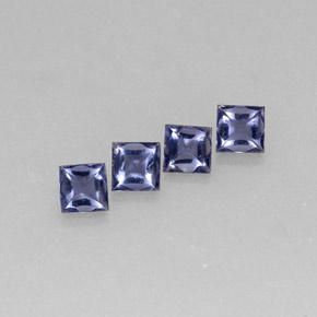 カラットの天然バイオレットブルーアイオライト（4.2×4.2 mm・透明）