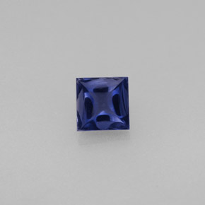 0.36カラットの天然バイオレットブルーアイオライト（4.3×4.2 mm・透明）