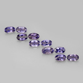 カラットの天然バイオレットブルーアイオライト（5.1×3.1 mm・オーバルカット）
